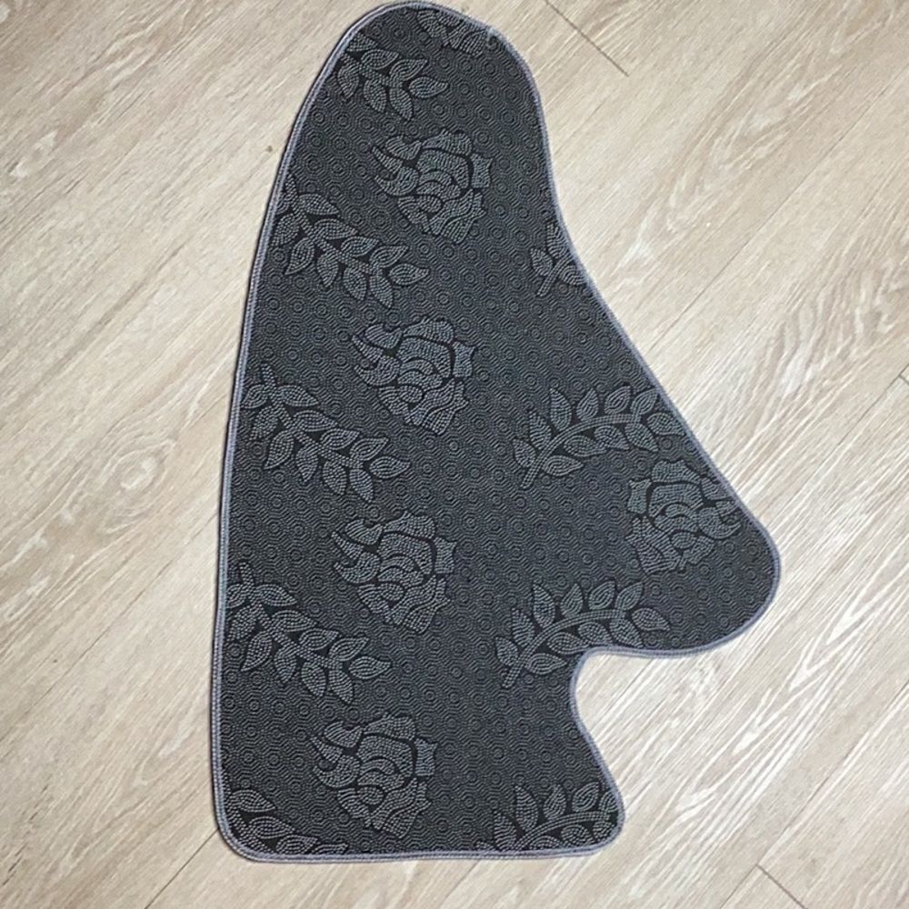 Custom Jordan 1 Low Dunk Rug - Picture 2 of 3